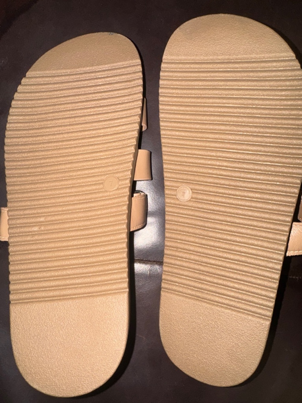 Steve Madden 
Women’s Tan Slide Sandals  size 7 - Picture 4 of 9